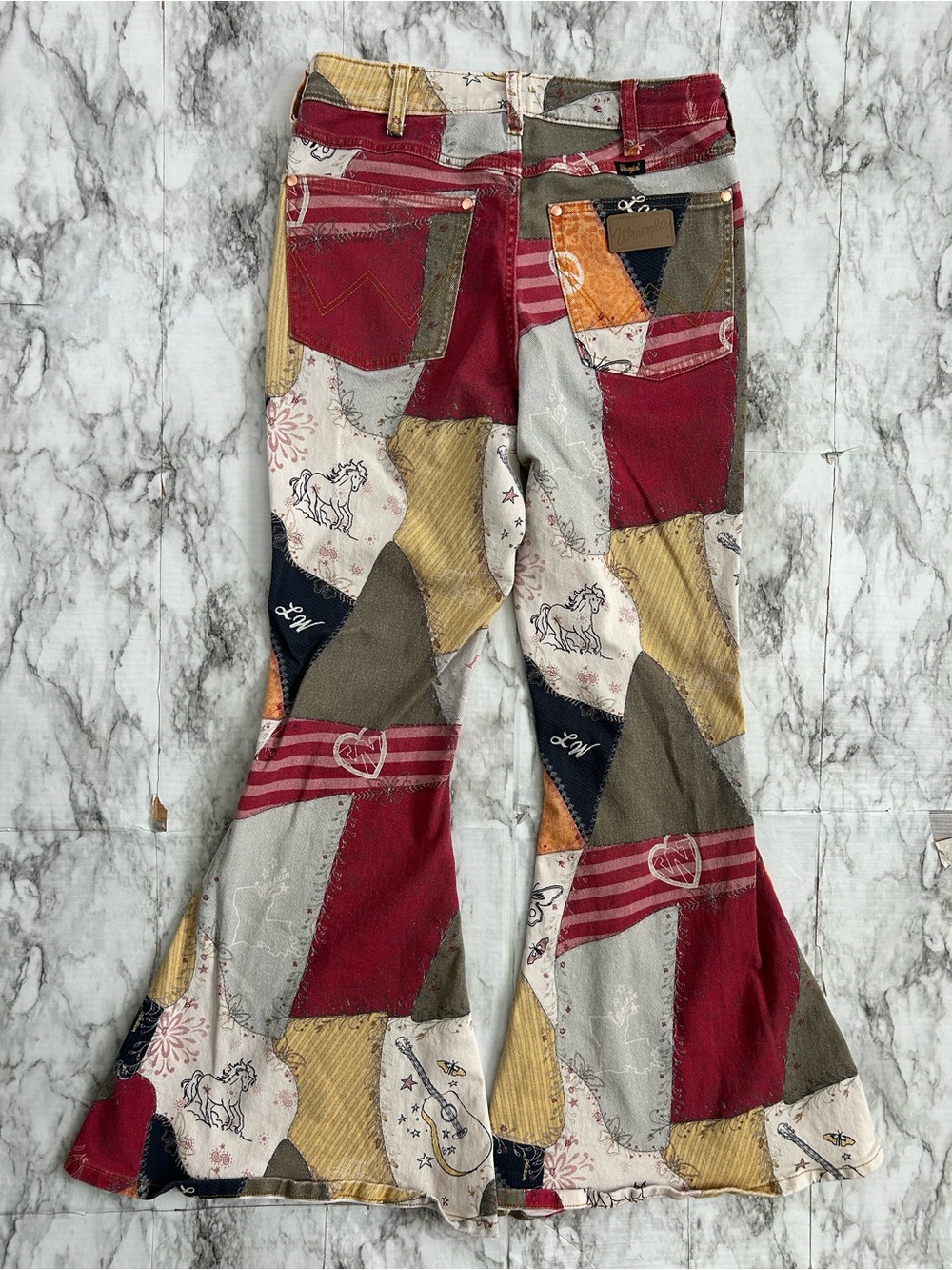 Lainey Wilson Collection By Wrangler Patchwork Print Bell Bottom Jeans - Picture 6 of 10